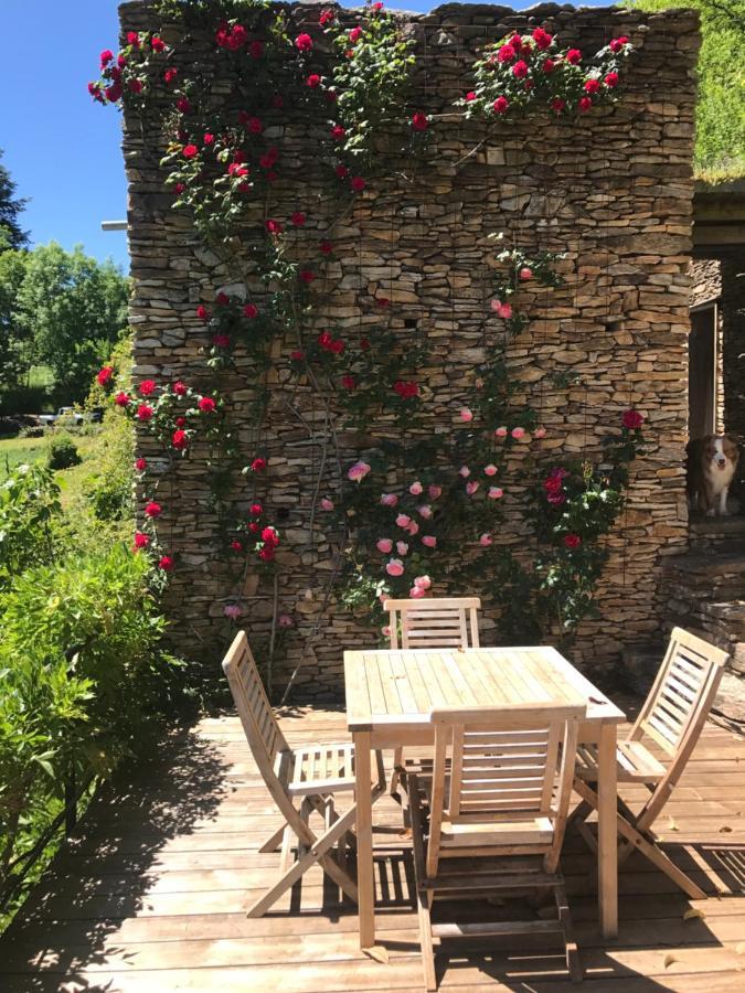 Fount Estremiero Bed and Breakfast Castans Buitenkant foto